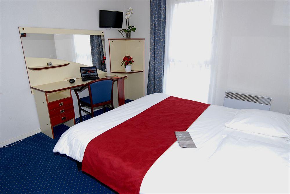 Cerise Lannion Aparthotel Luaran gambar