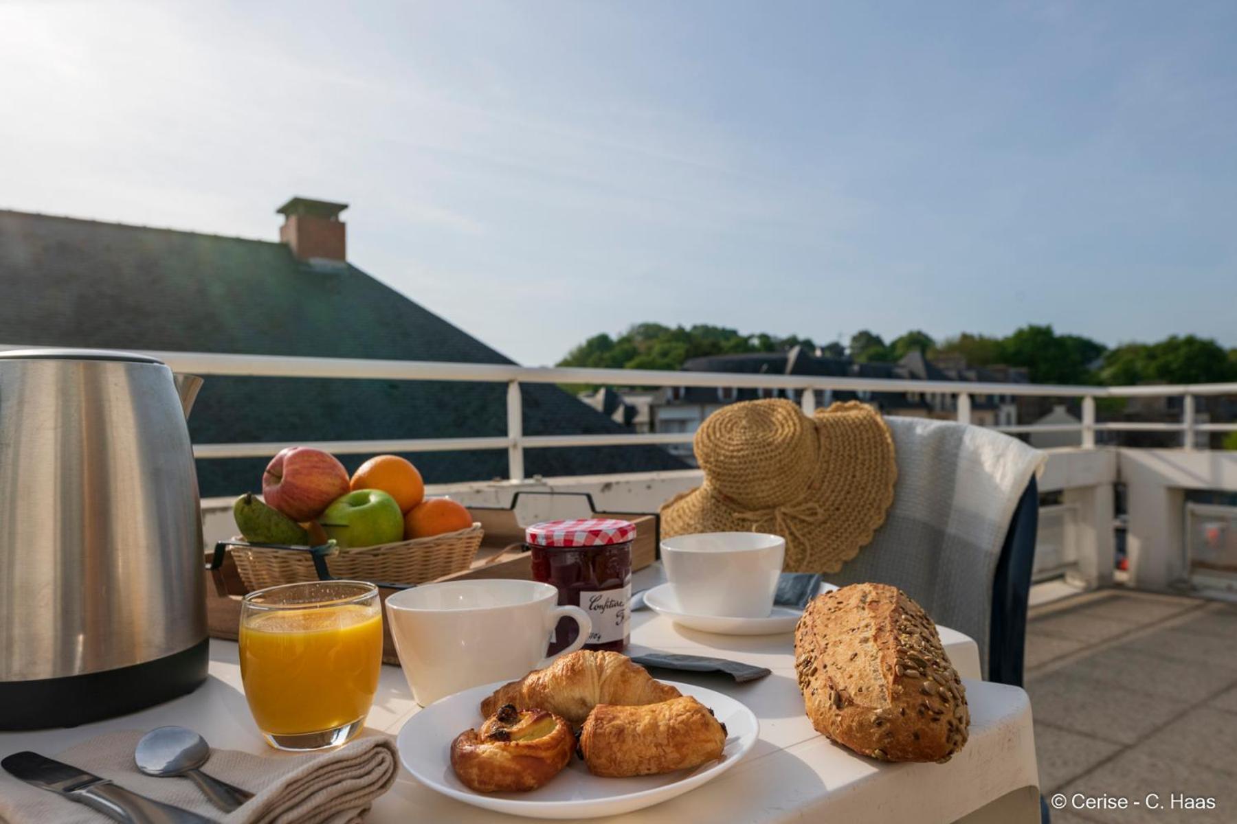 Cerise Lannion Aparthotel Luaran gambar